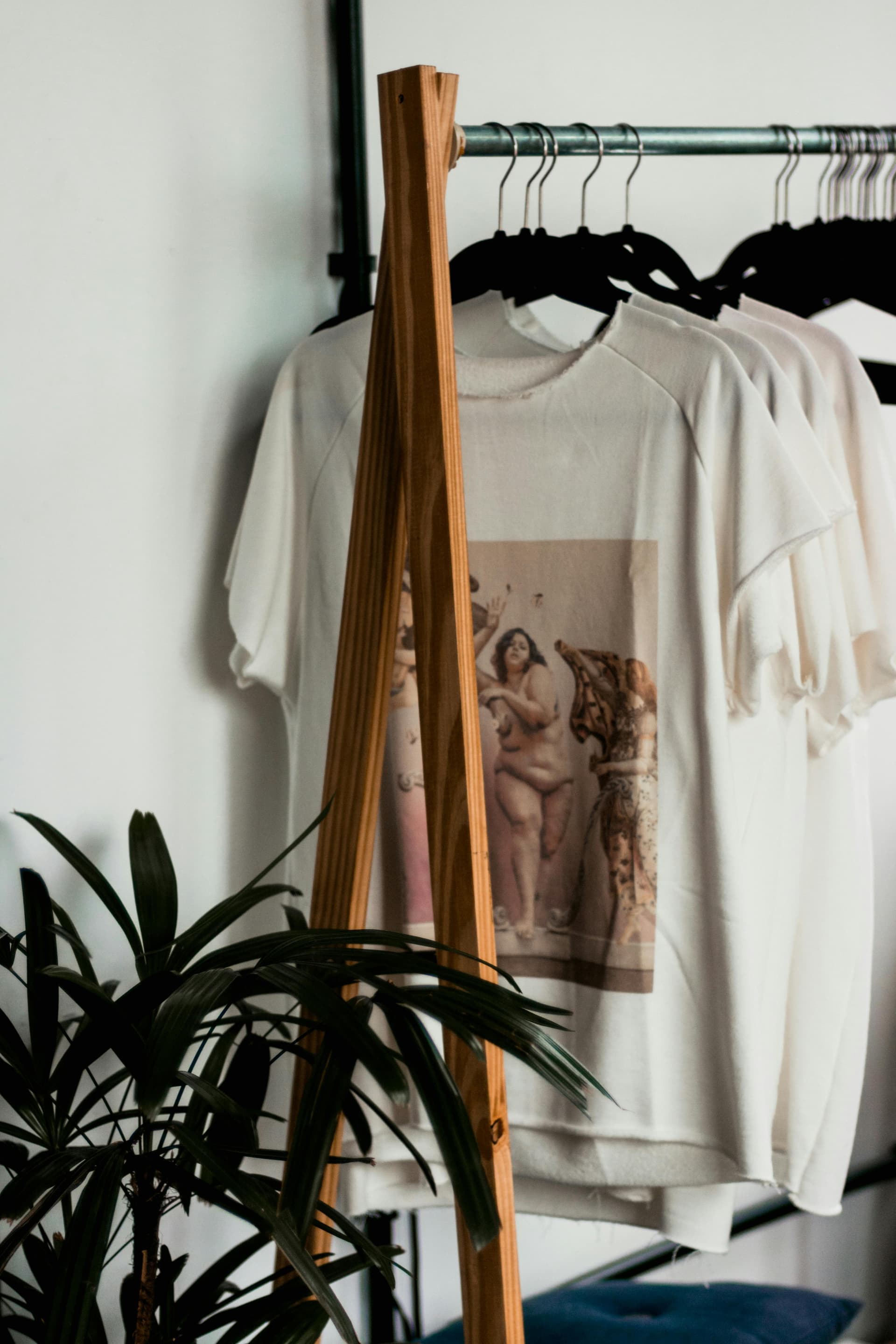 APPAREL