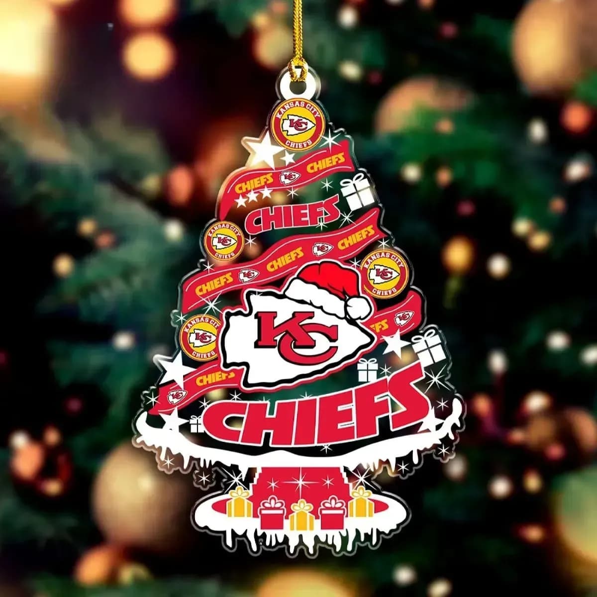 Kansas City Chiefs Victory High-Five & Festive Tree Ornament Set – Premium Collector's Christmas Decor - Image 2
